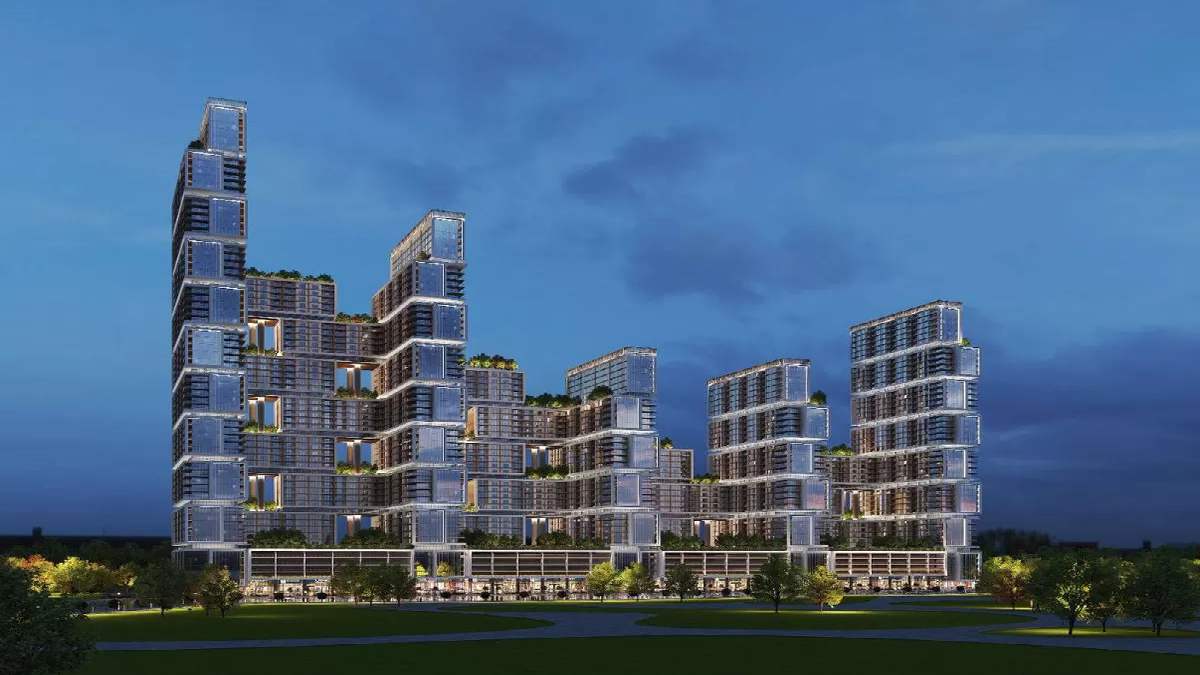 Sobha One luxury residences with golf and Dubai skyline views